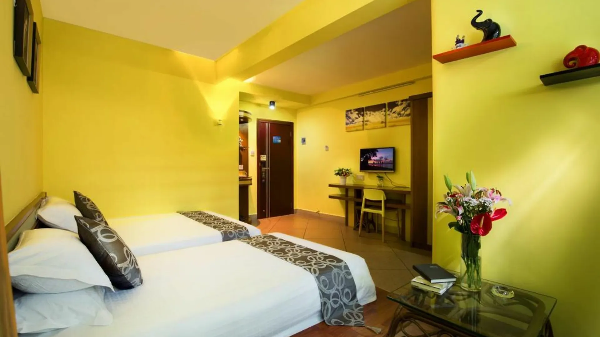 Sanya Tropical Island Hotel