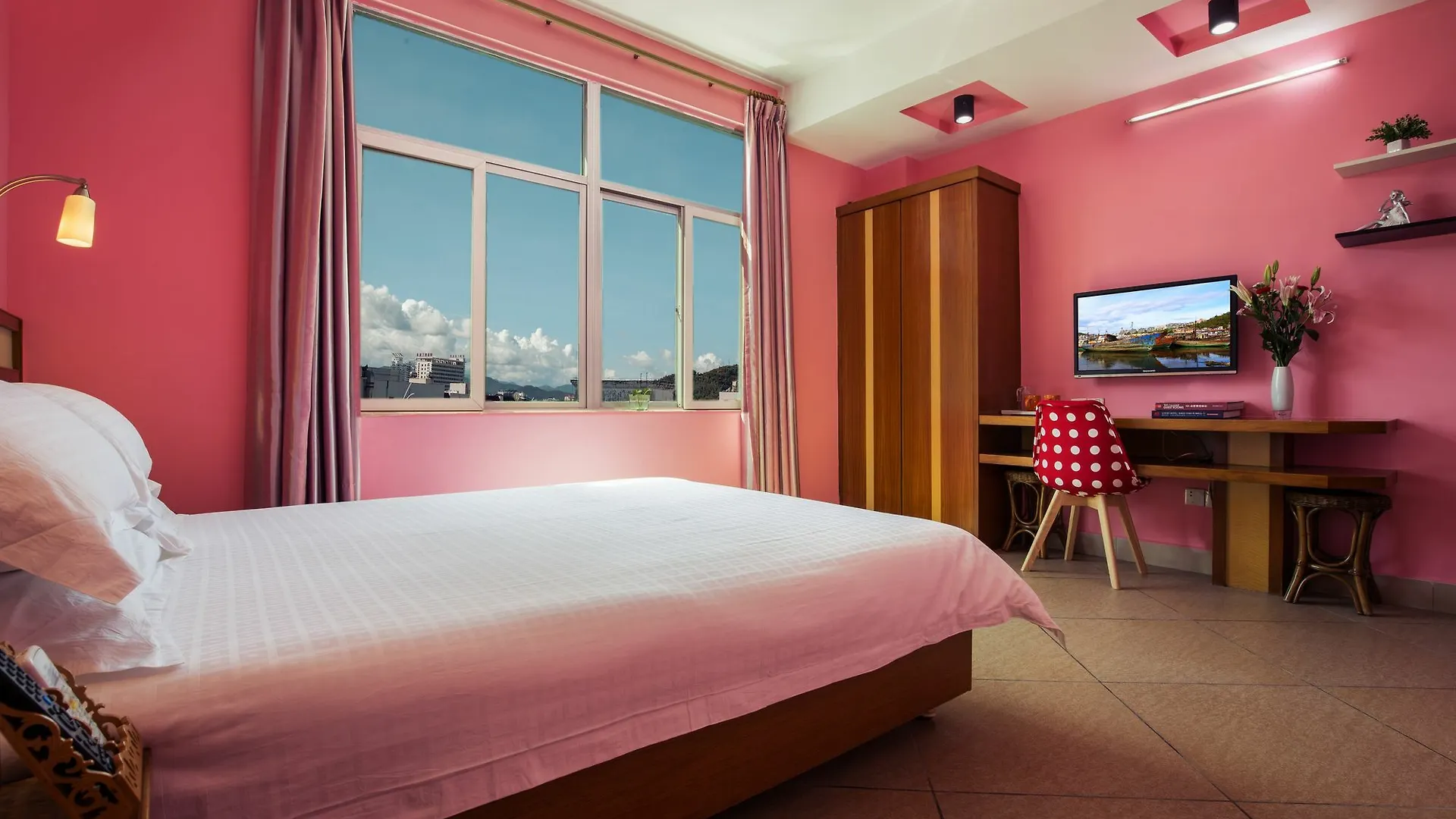 Sanya Tropical Island Hotel
